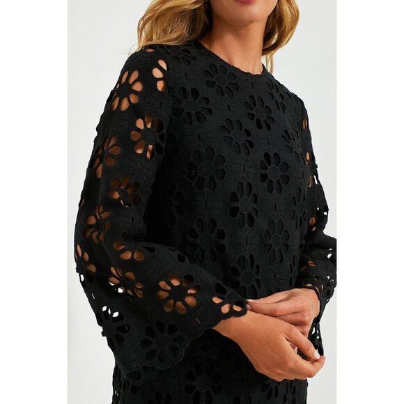 NWT Tuckernuck Noir Eyelet Hutton Dress - Picture 4 of 6